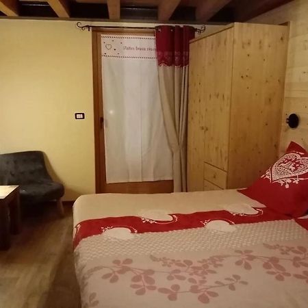 Vila Casa Vacanza Il Granaio La Thuile Exteriér fotografie