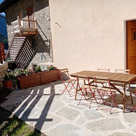 Vila Casa Vacanza Il Granaio La Thuile Exteriér fotografie